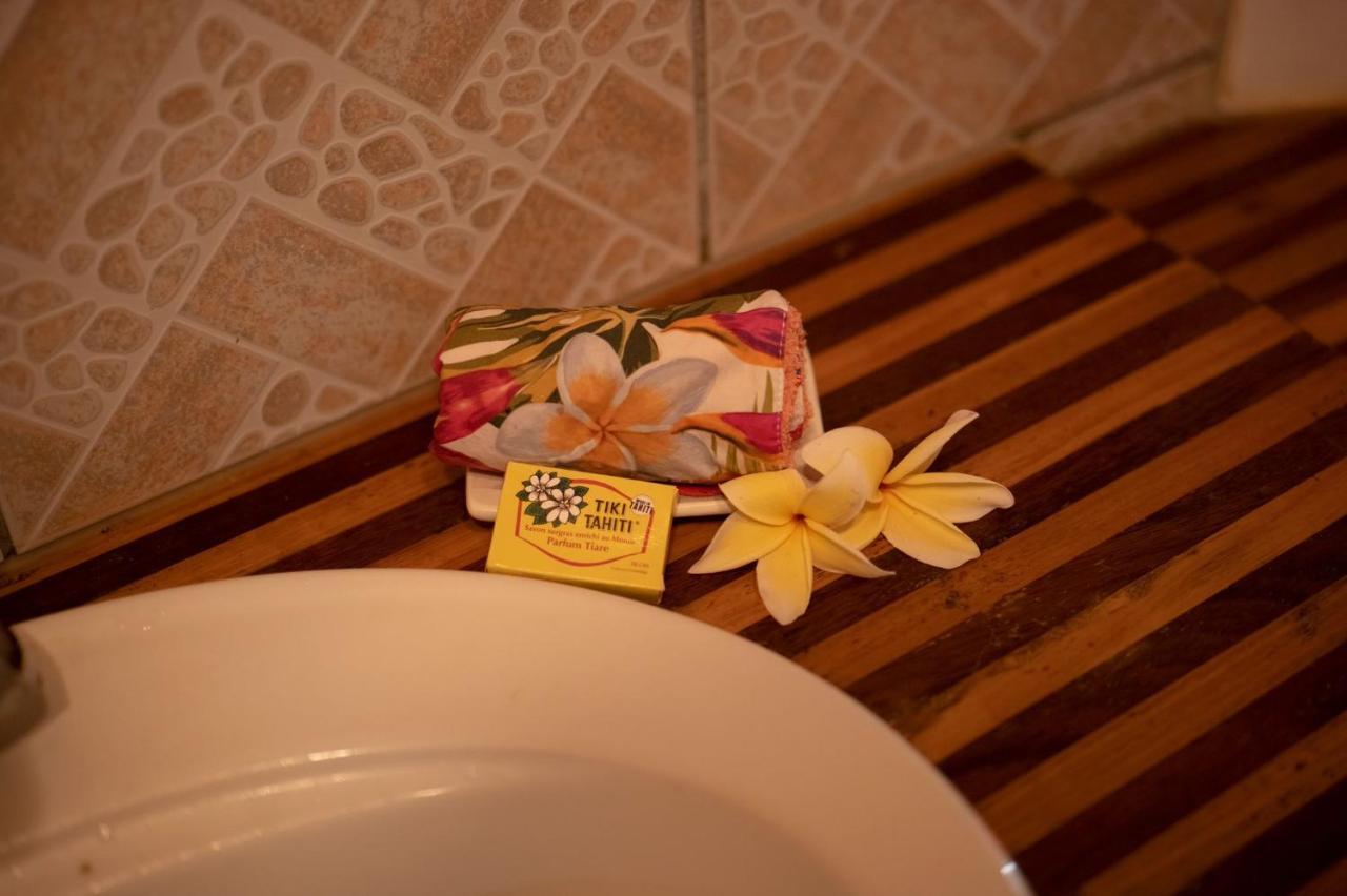 Location " La Pirogue " Maison D'Hotes A Moorea Haapiti Exterior photo